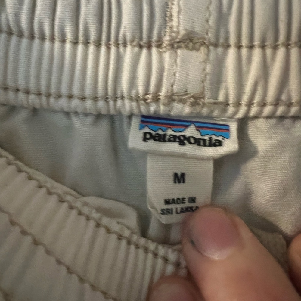 Patagonia funhoggers pants sz M undyed natural - Picture 5 of 8